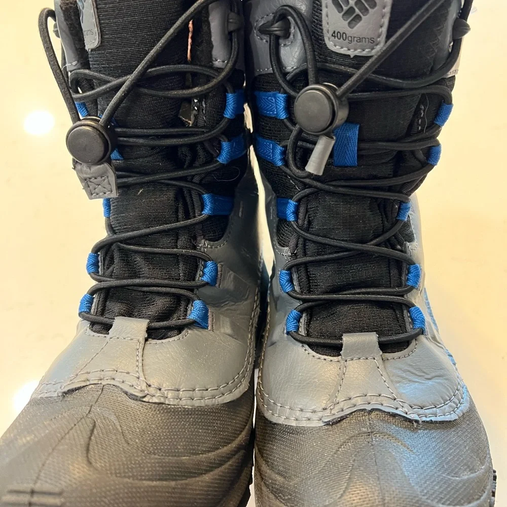 Columbia Kids' Bugaboot™ Celsius snow boots size 4